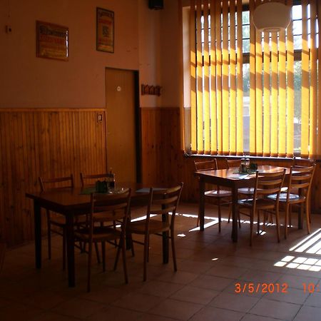 Na 15 Kopách Kolín Exterior foto